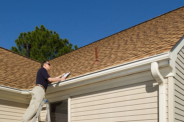 Asphalt Shingles Roofing in Desert Edge, CA